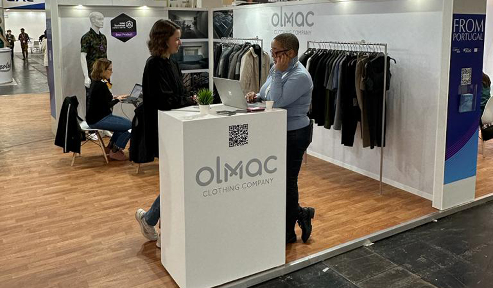 T Jornal International Olmac Innovates With Pieces That Go Both Ways